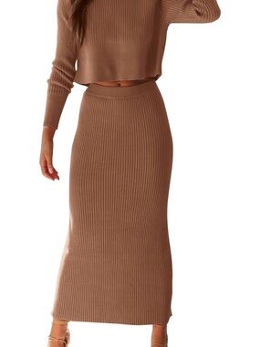Ribbed Knit Maxi Skirt - Brown